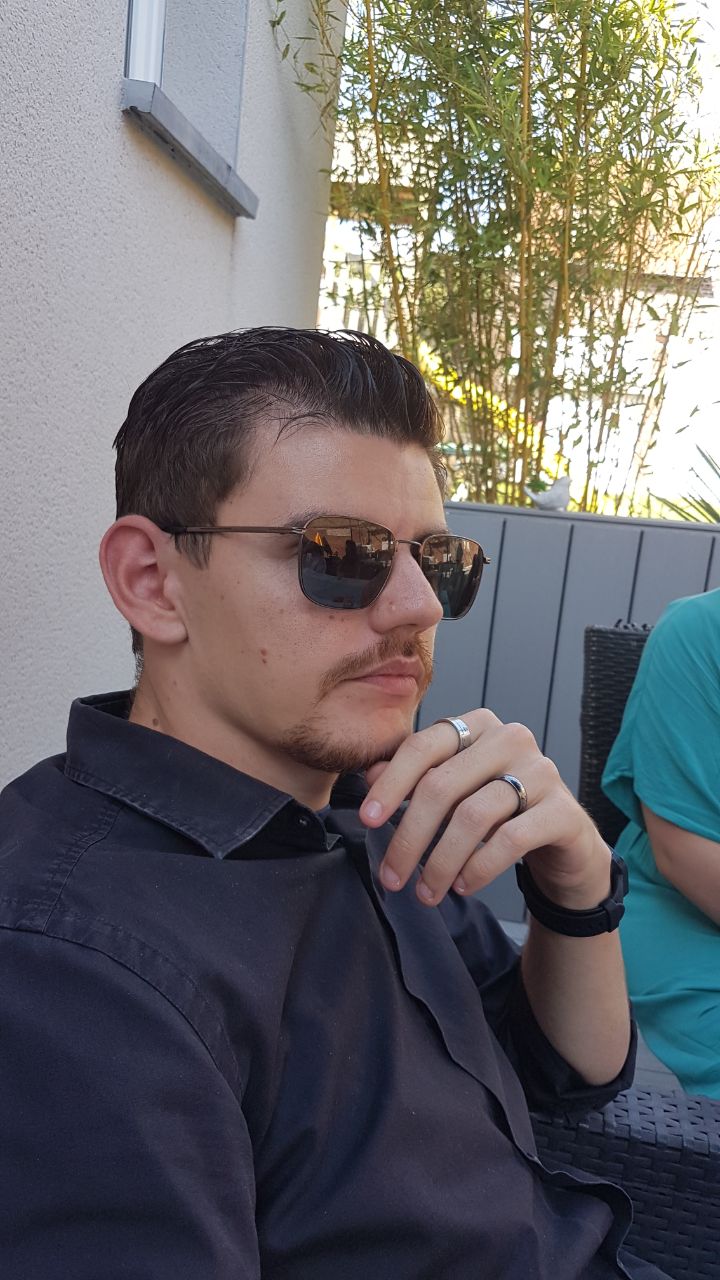Profil de Ziggy, 28 ans, rencontre mature à Ftan