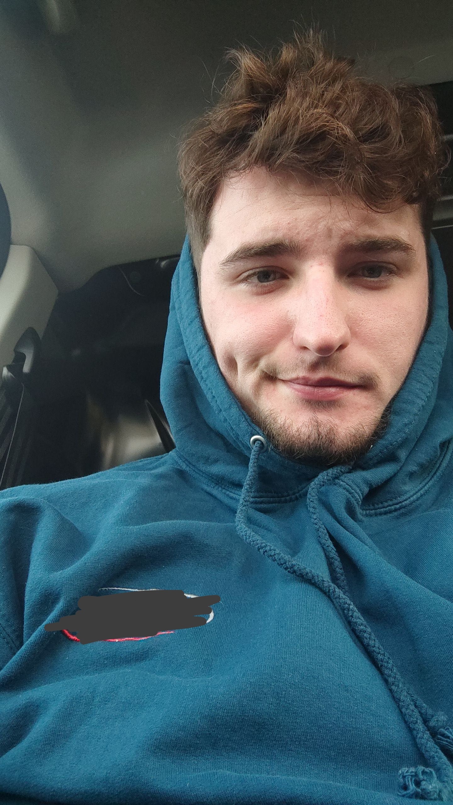 Profil de Edwart, 20 ans, rencontre mature à Venthône