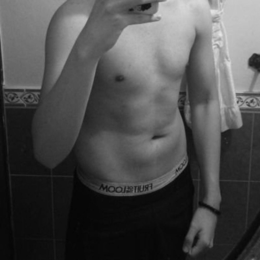 Profil de Karel, 26 ans, rencontre mature à Founex