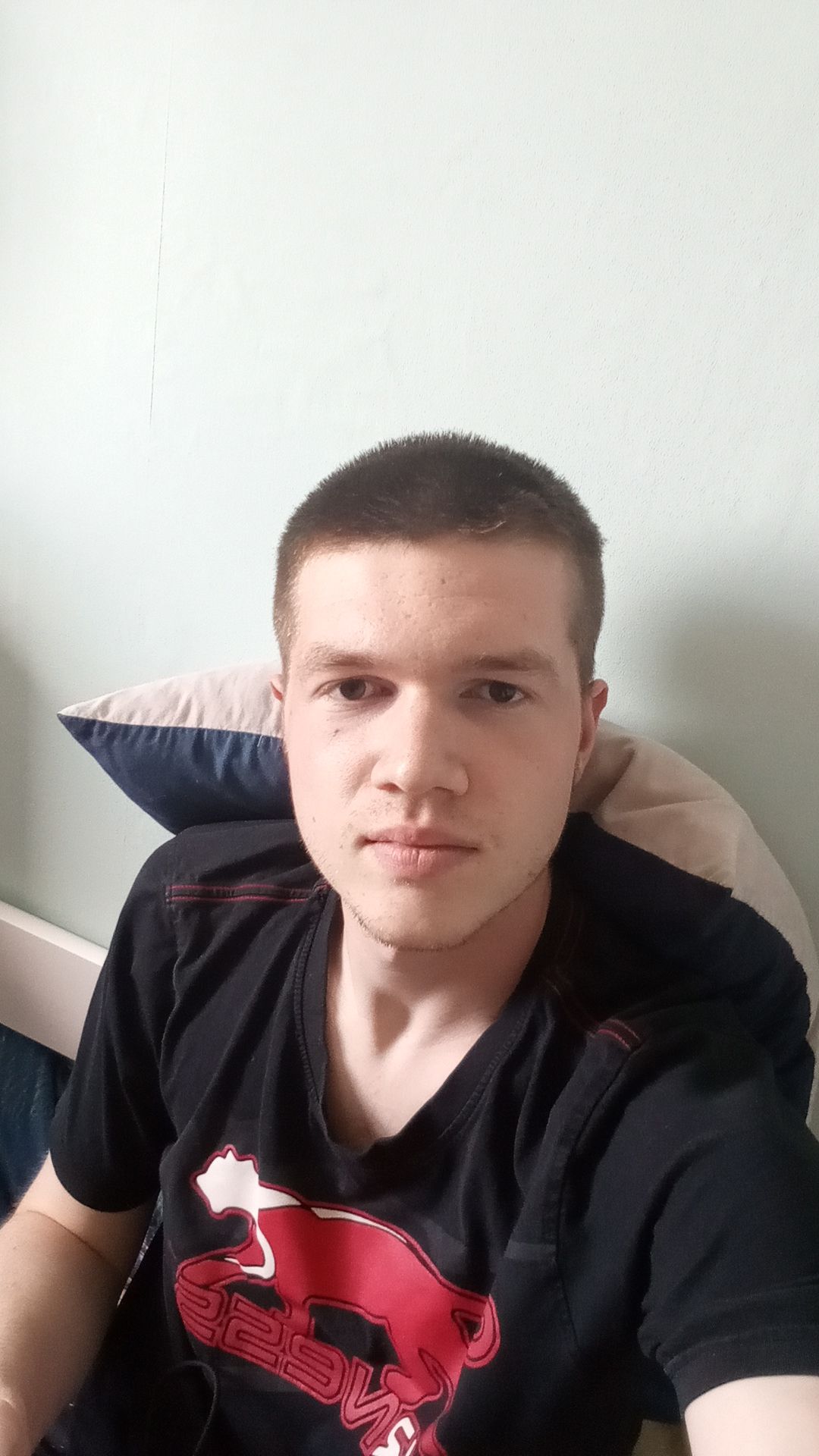 Profil de Bartholome, 24 ans, rencontre mature à Russy