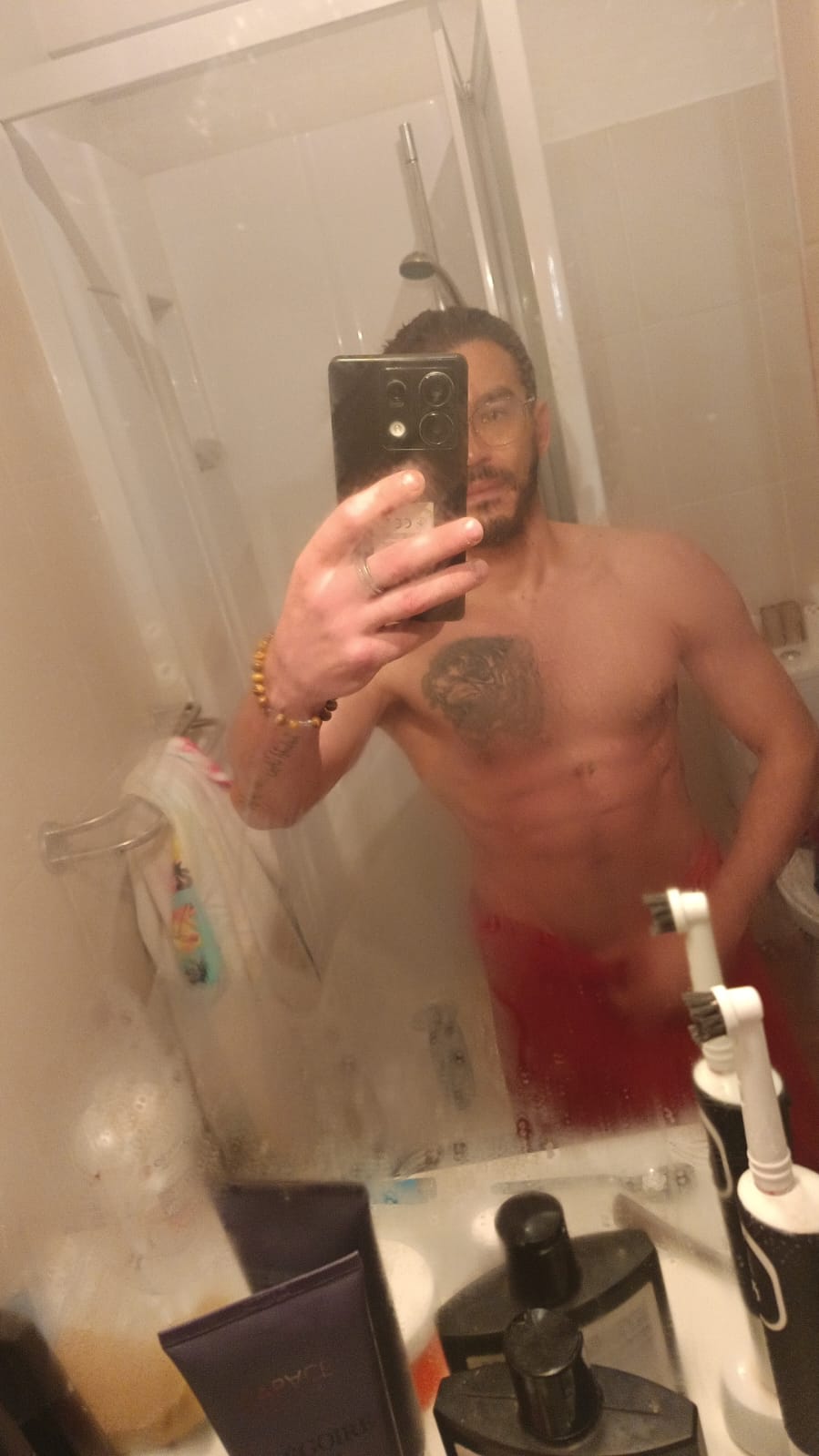 Profil de Turker, 34 ans, rencontre mature à Brittern