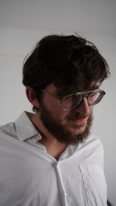 Profil de Amer, 22 ans, rencontre mature à Plons