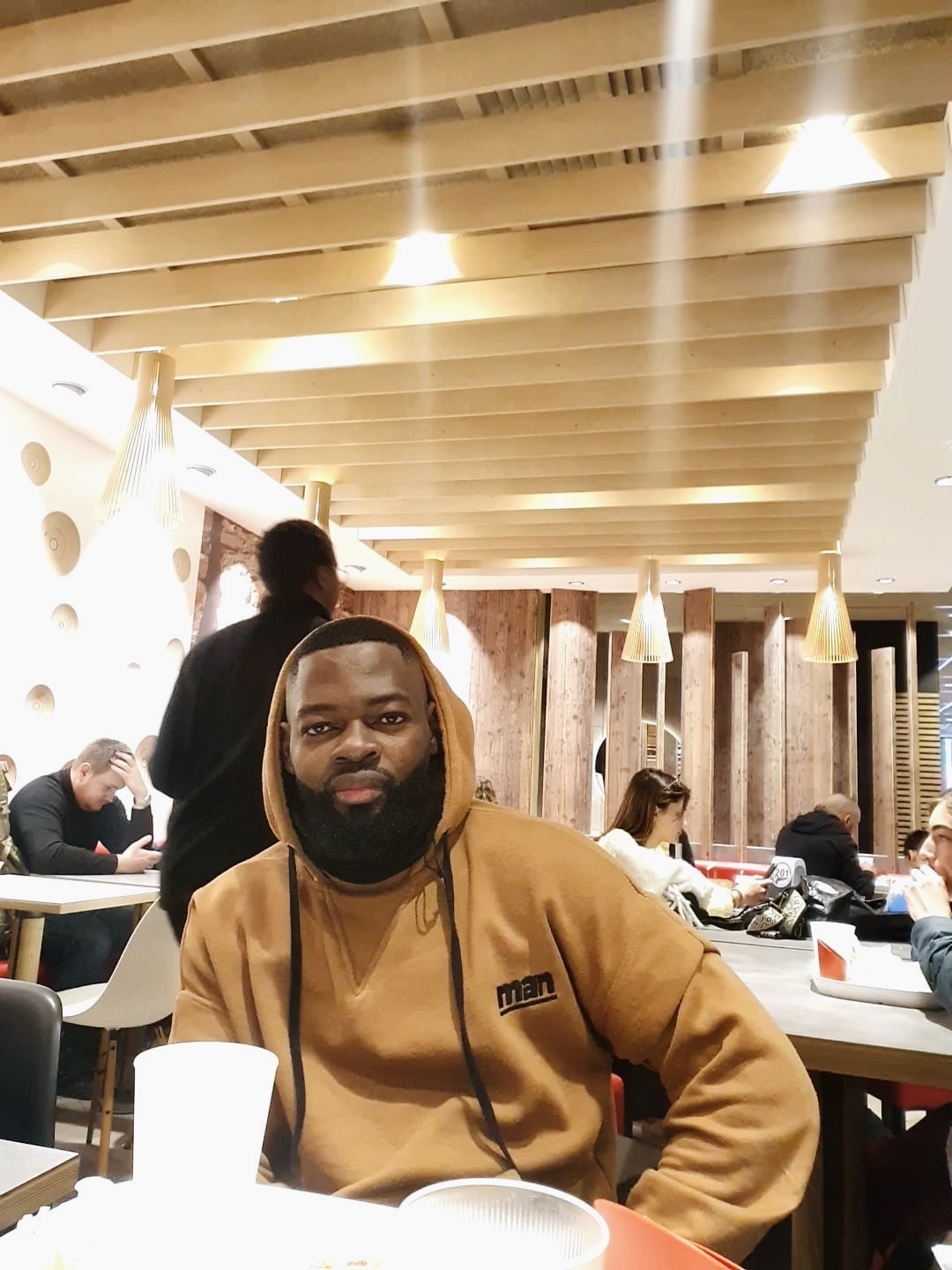 Profil de Dawid, 33 ans, rencontre mature à Fenin
