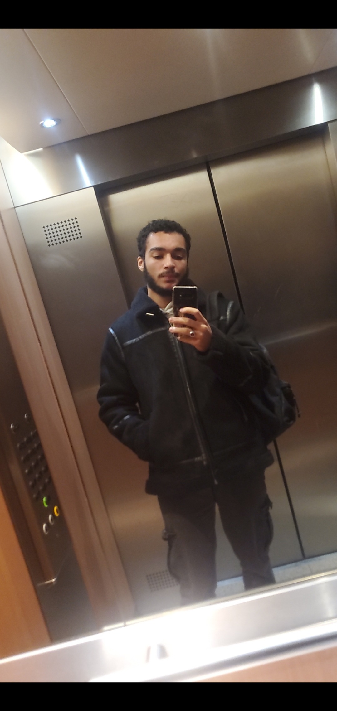 Profil de Robby, 20 ans, rencontre mature à Flüh