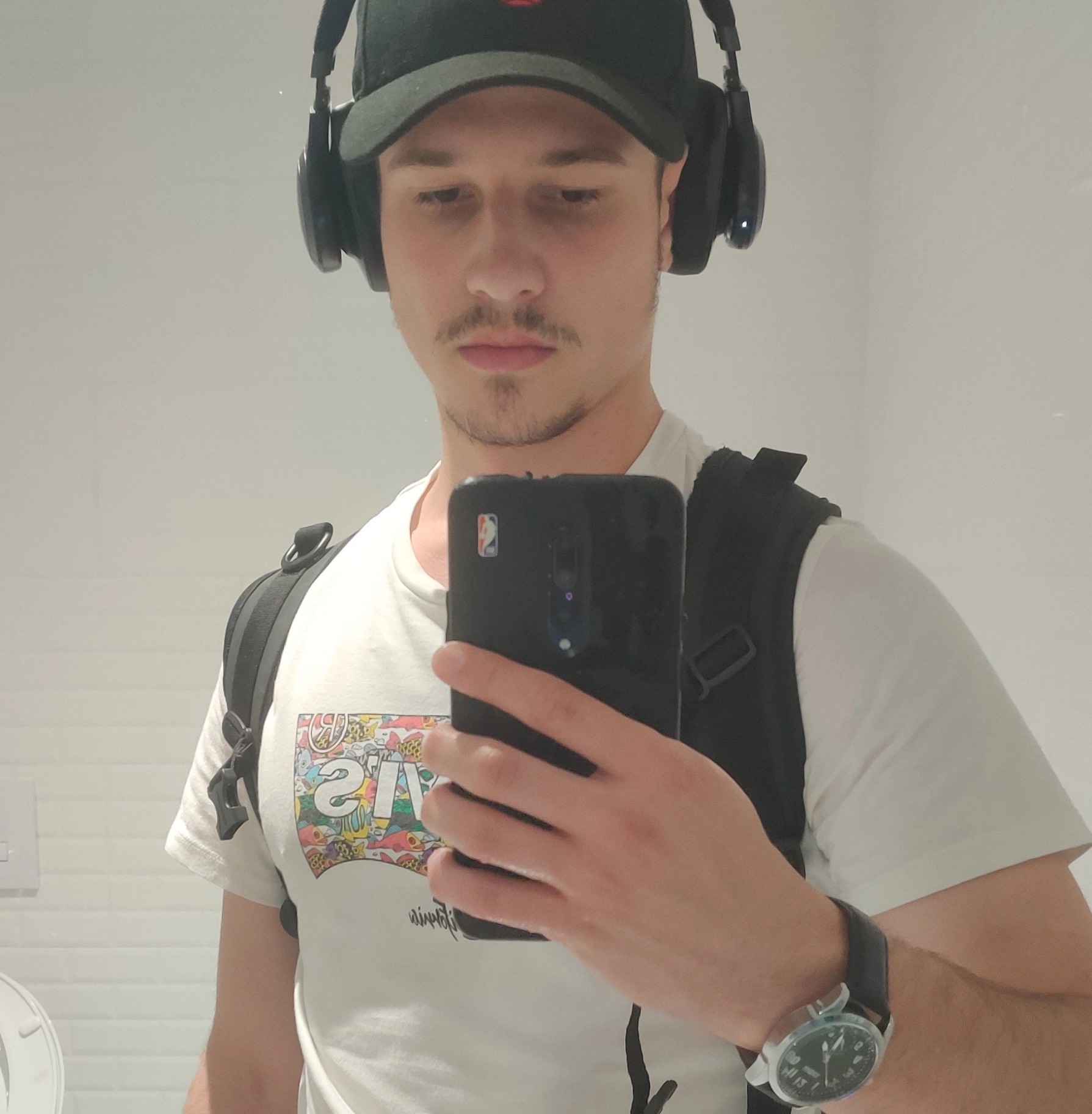 Profil de Antero, 19 ans, rencontre mature à Couvet