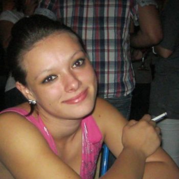Profil de Ajla, 35 ans, rencontre mature à Besencens