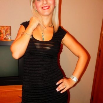 Profil de Oumoul, 33 ans, rencontre mature à Fenin