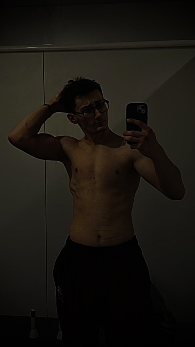 Profil de Damon, 23 ans, rencontre mature à Weesen