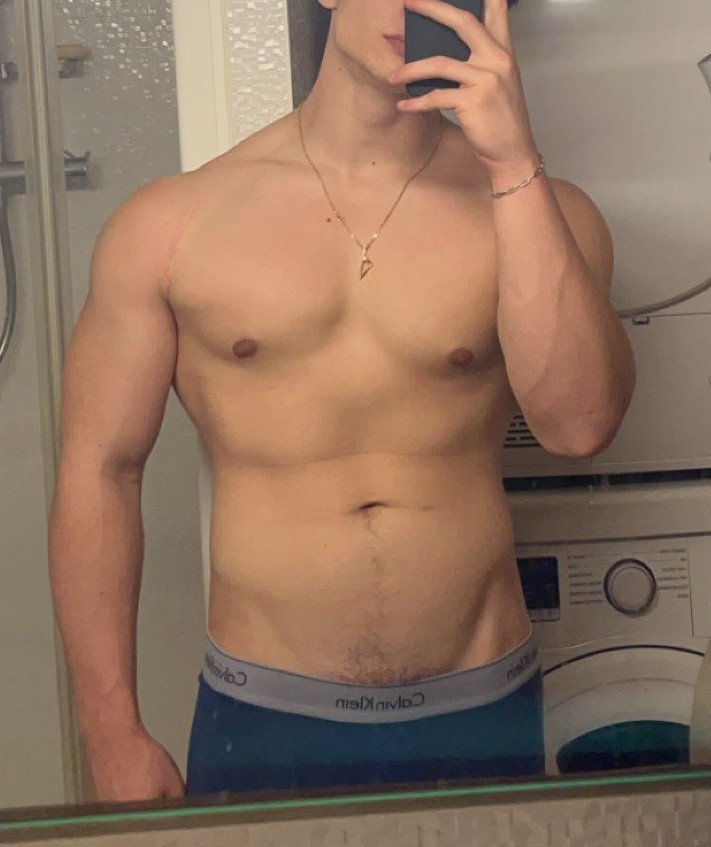 Profil de Rodrick, 25 ans, rencontre mature à Hinterforst