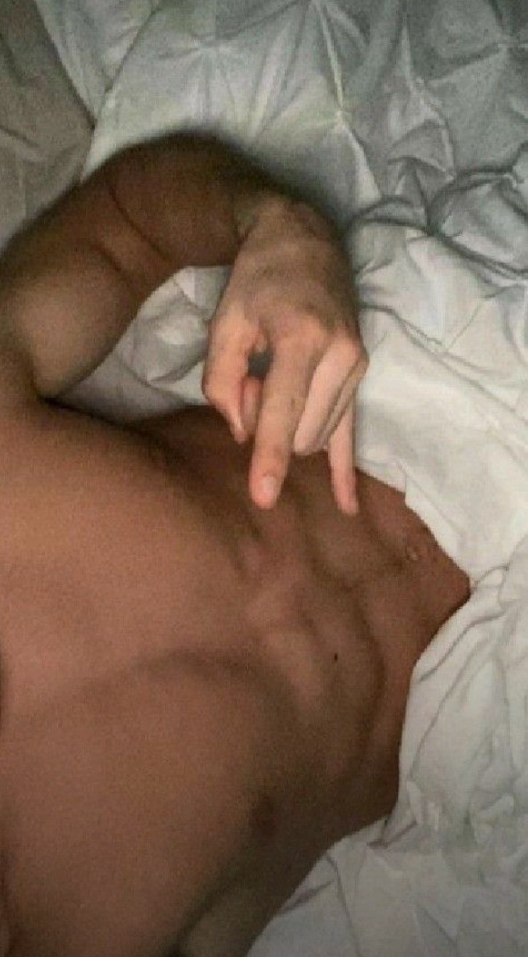 Profil de Namir, 26 ans, rencontre mature à Rossa