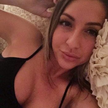 Profil de Cornélia, 33 ans, rencontre mature à Surcasti