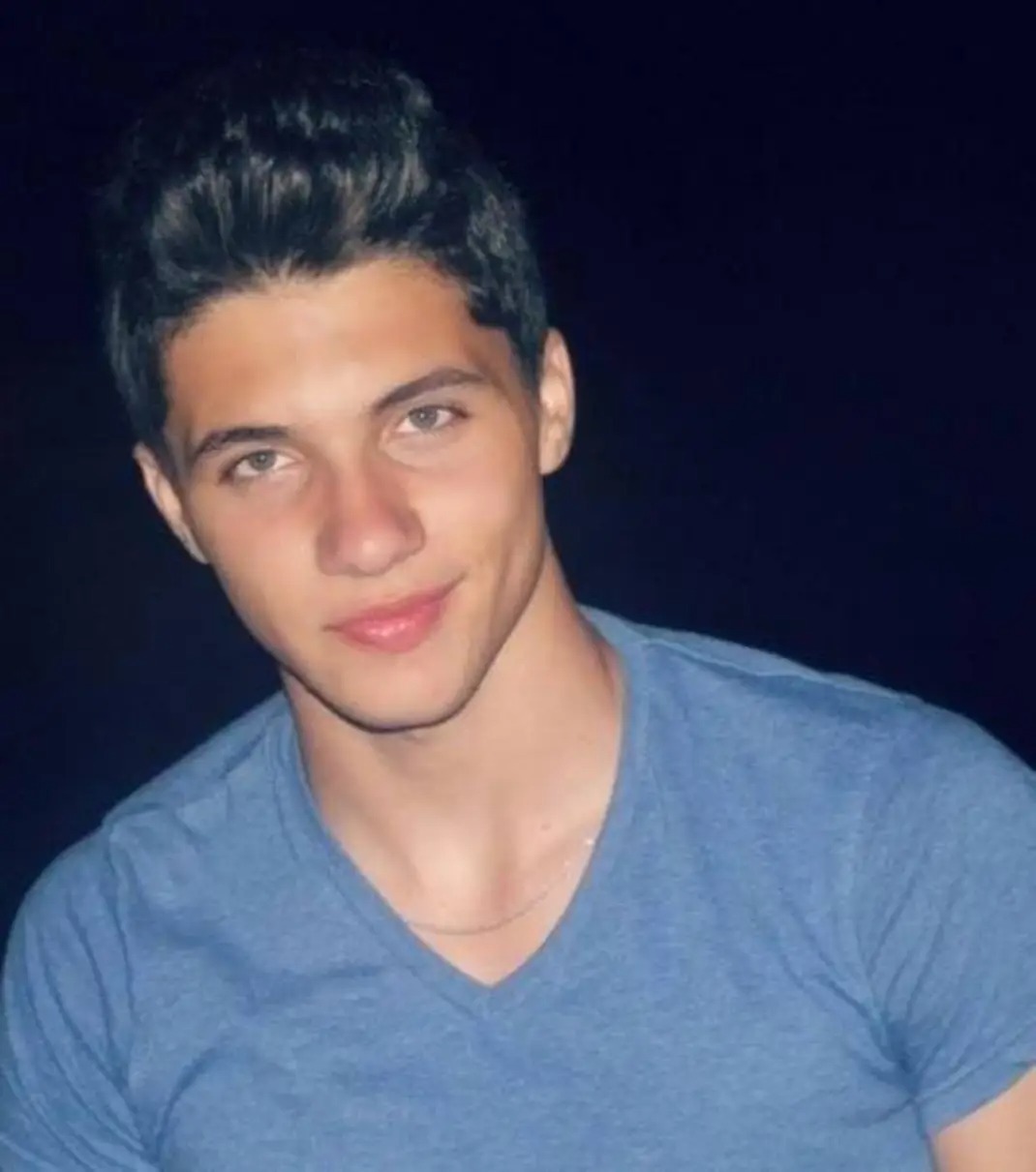 Profil de Cebrail, 24 ans, rencontre mature à Uebeschi