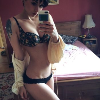 Profil de Sinem, 30 ans, rencontre mature à Plons