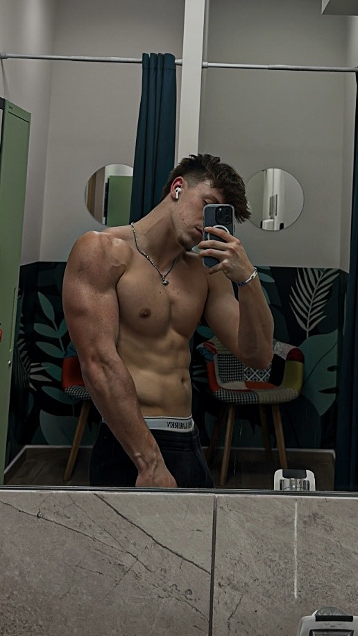 Profil de Aydan, 19 ans, rencontre mature à Sihlbrugg
