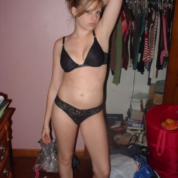 Profil de Imene, 29 ans, rencontre mature à Innerferrera
