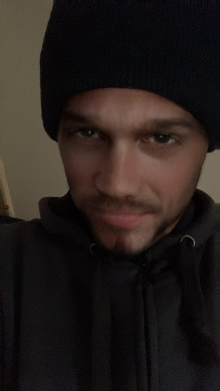 Profil de Alim, 42 ans, rencontre mature à Besencens