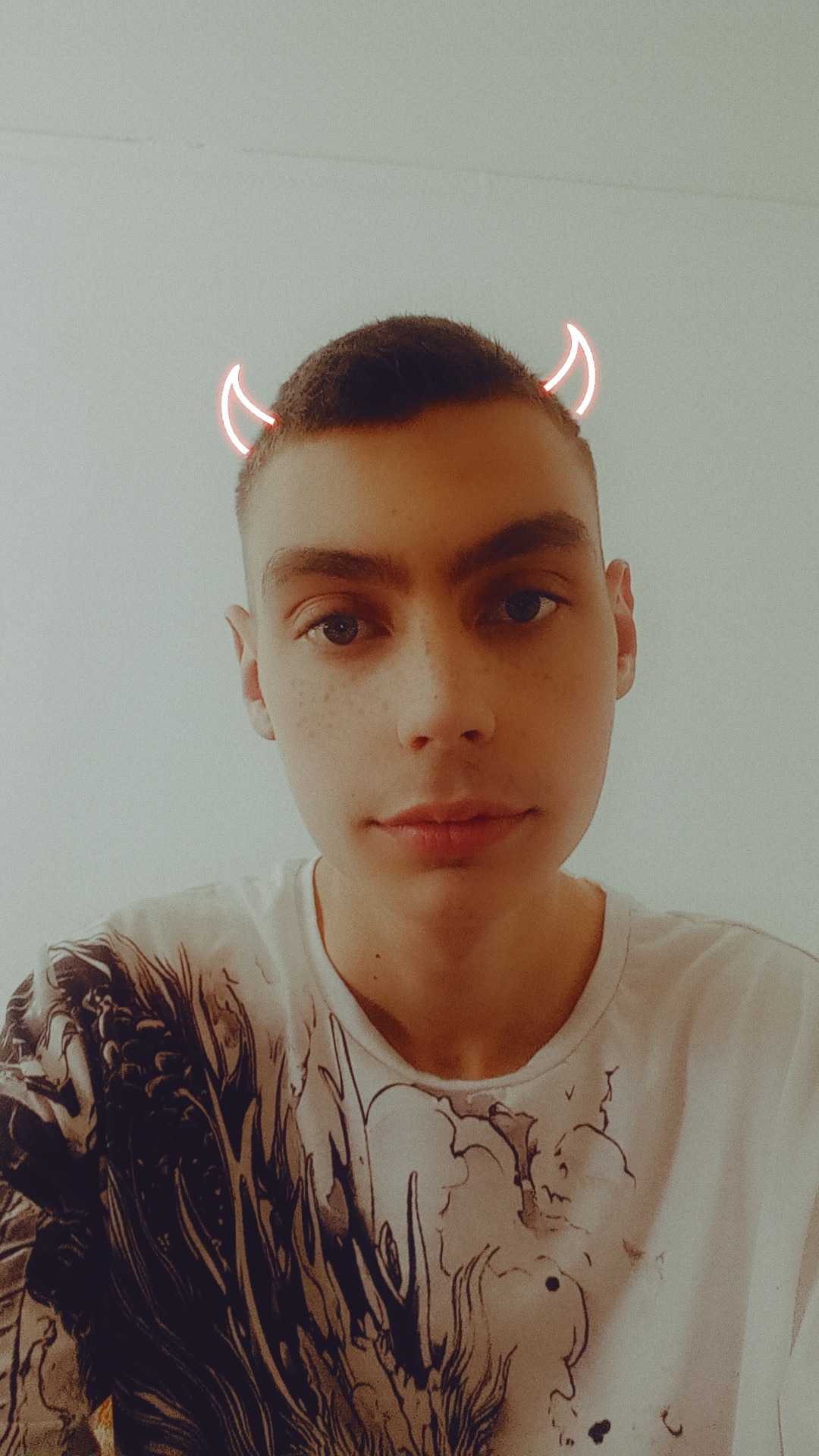 Profil de Zak, 18 ans, rencontre mature à Stilli