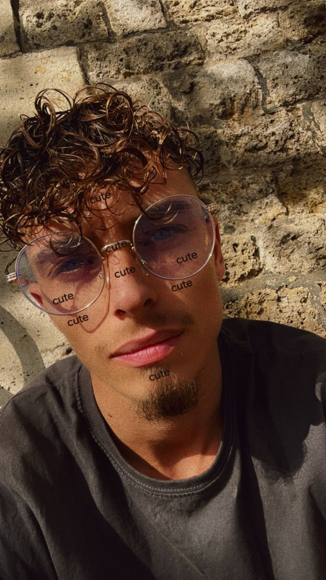 Profil de Lolan, 26 ans, rencontre mature à Avers