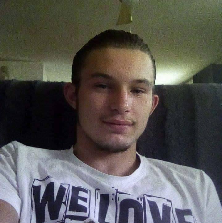 Profil de Khalidou, 22 ans, rencontre mature à Jongny