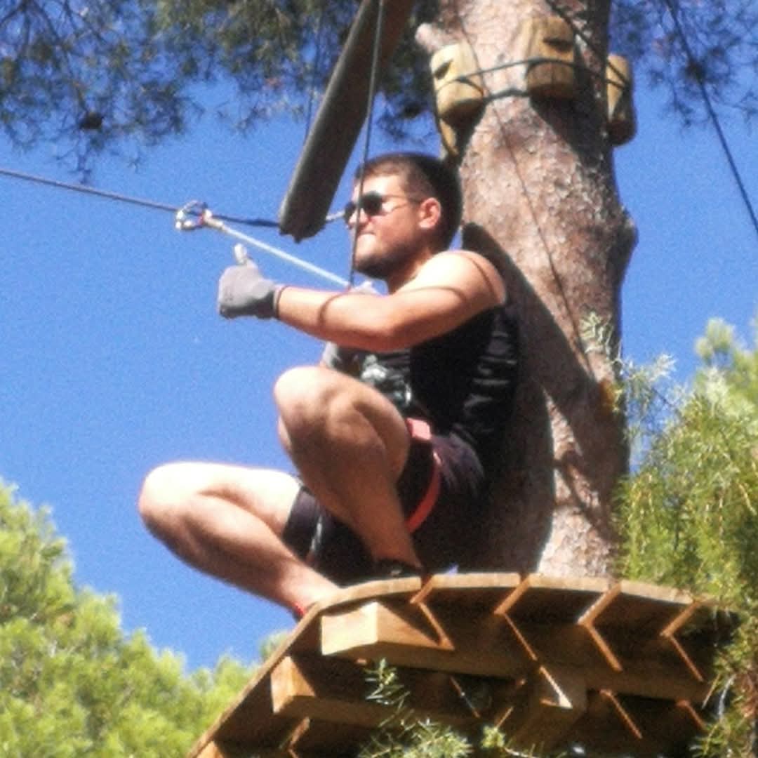 Profil de Demian, 31 ans, rencontre mature à Rougemont