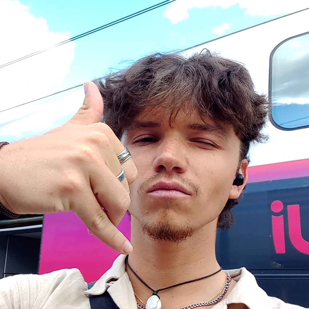Profil de Florian, 22 ans, rencontre mature à Sisikon