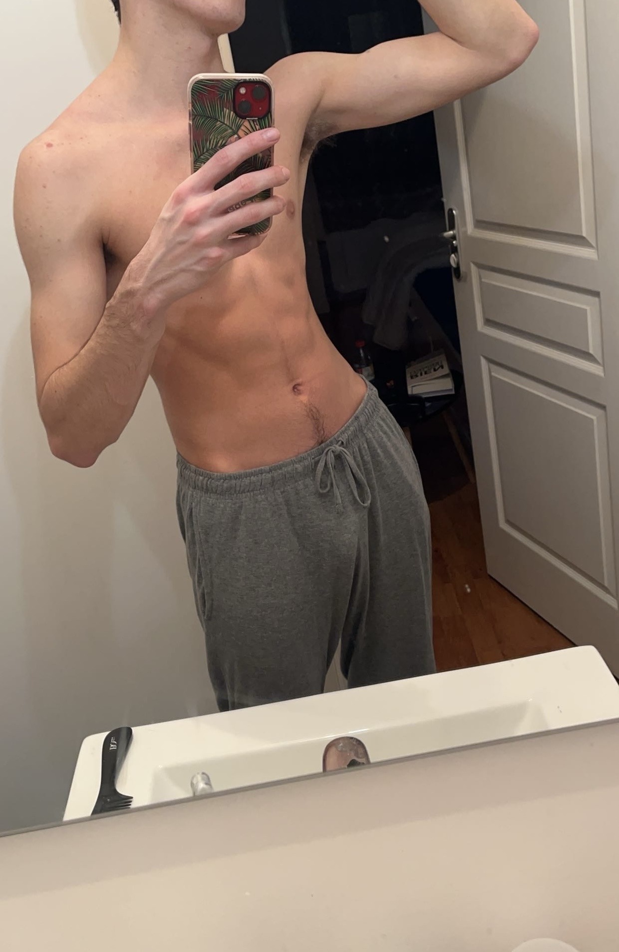 Profil de Gia, 22 ans, rencontre mature à Worb