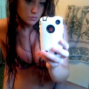 Profil de Ayaa, 29 ans, rencontre mature à Avers