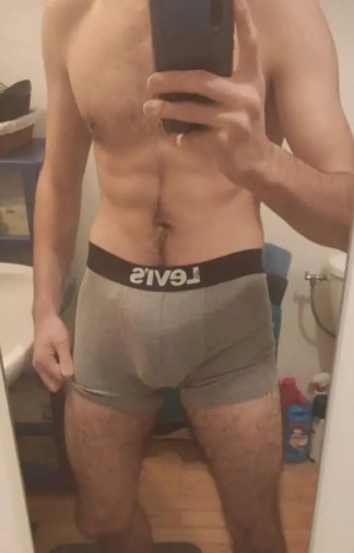 Profil de Enric, 33 ans, rencontre mature à Fankhaus (Trub)