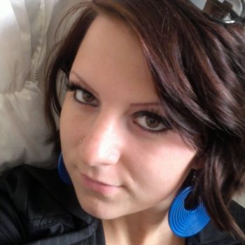 Profil de Tanis, 30 ans, rencontre mature à Im Fang