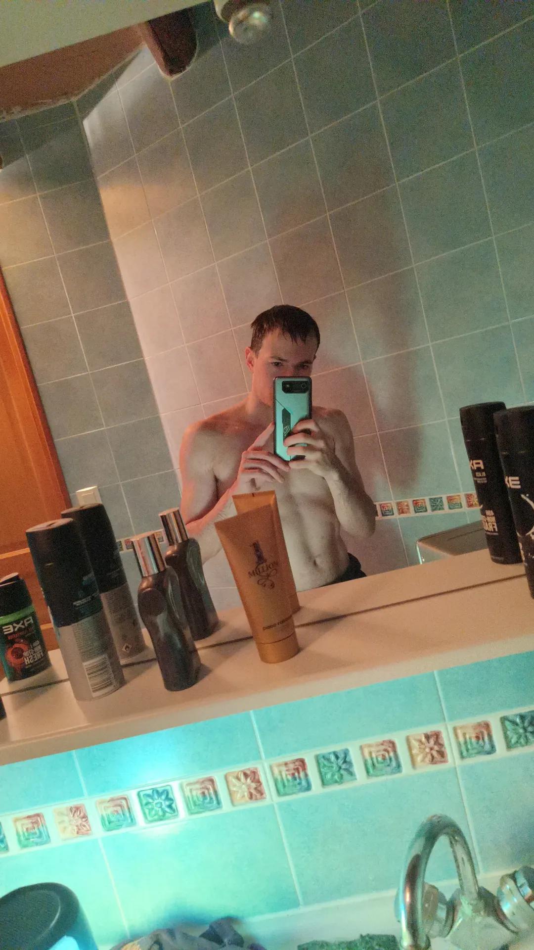 Profil de Ghislain, 24 ans, rencontre mature à Schachen b. Herisau