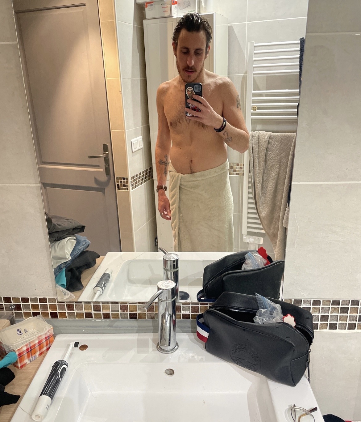 Profil de Arto, 30 ans, rencontre mature à Hellsau