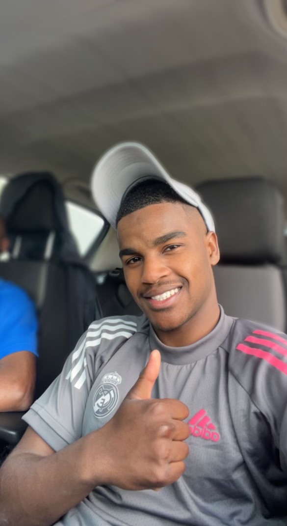Profil de Amon, 22 ans, rencontre mature à Willadingen