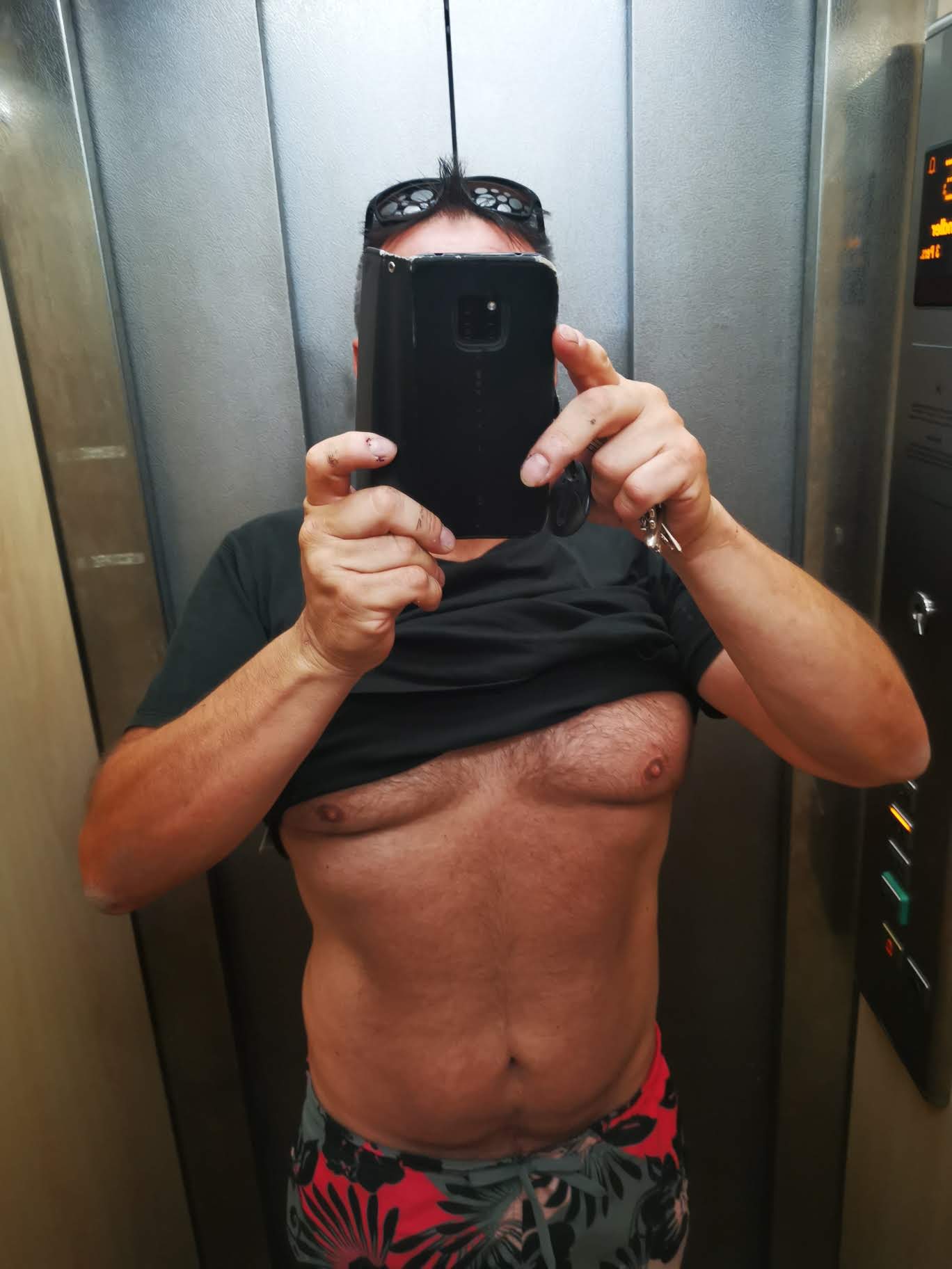 Profil de Nell, 54 ans, rencontre mature à Sisikon