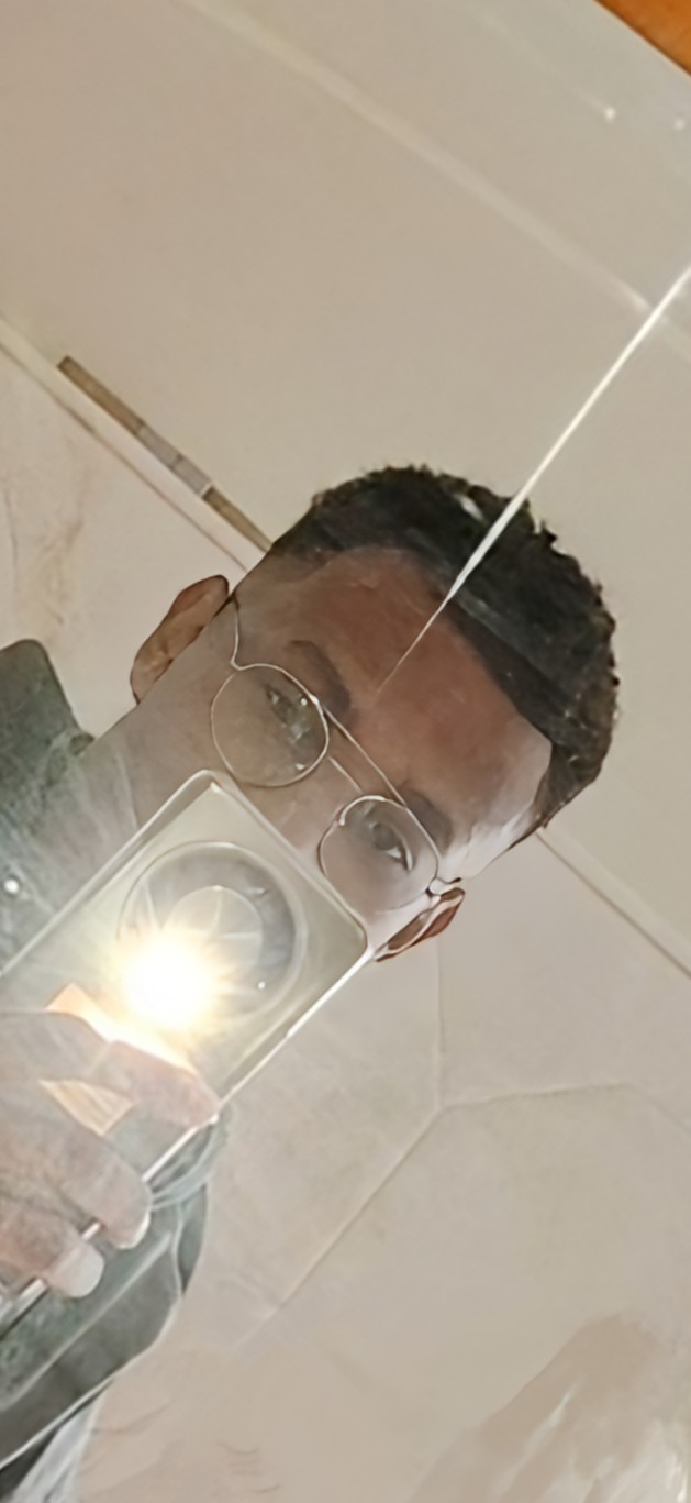 Profil de Brahime, 20 ans, rencontre mature à Hornussen