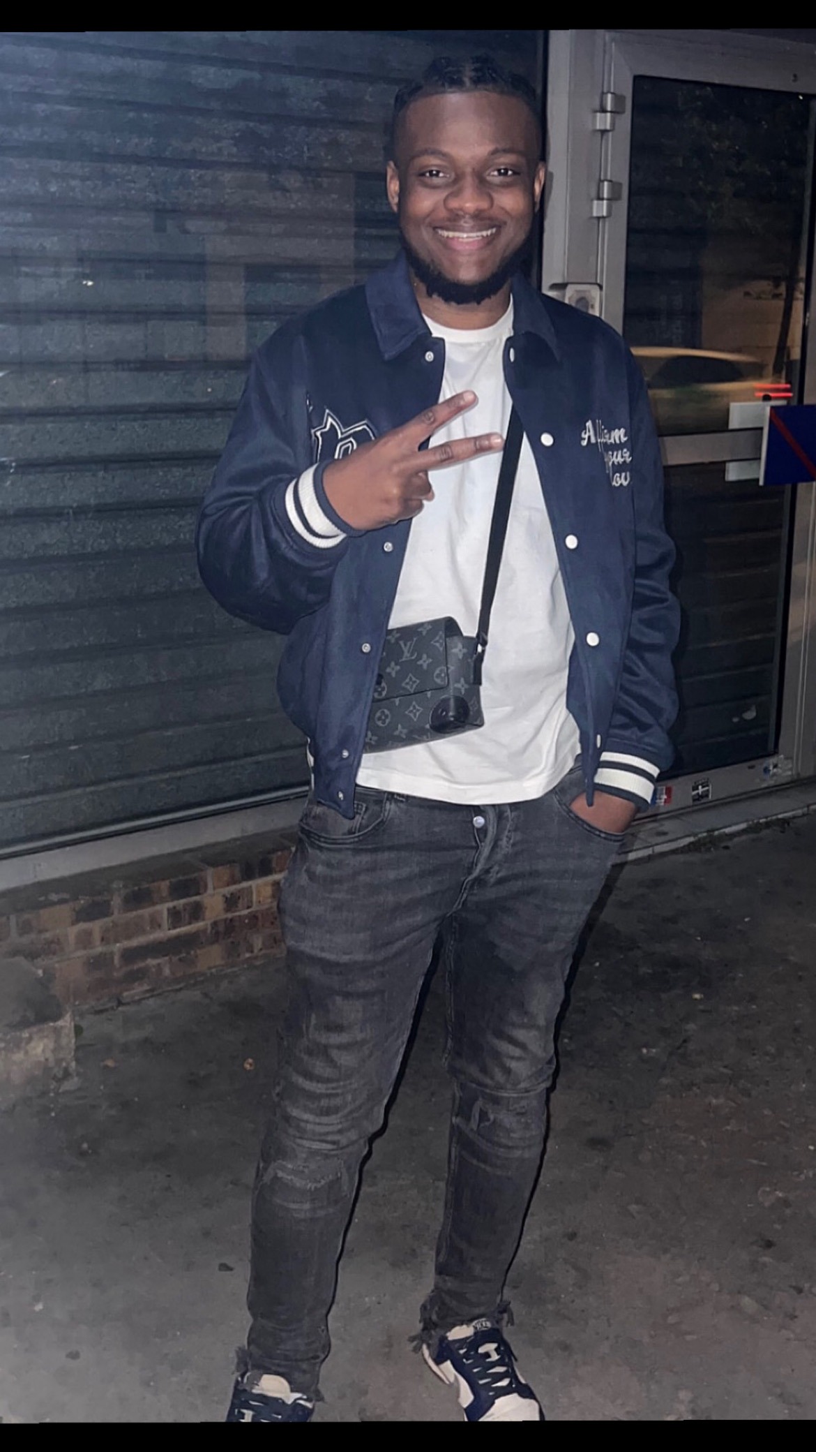 Profil de Tayron, 27 ans, rencontre mature à Levron