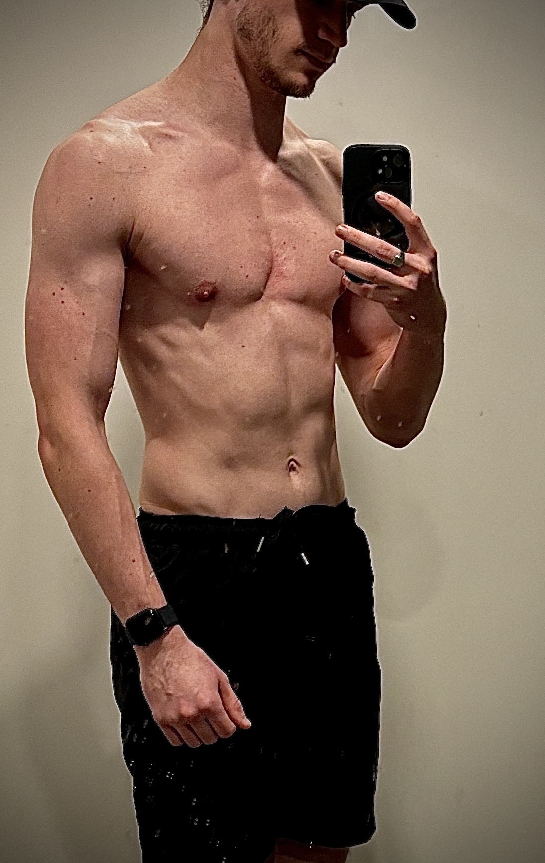 Profil de Ginot, 24 ans, rencontre mature à Andermatt
