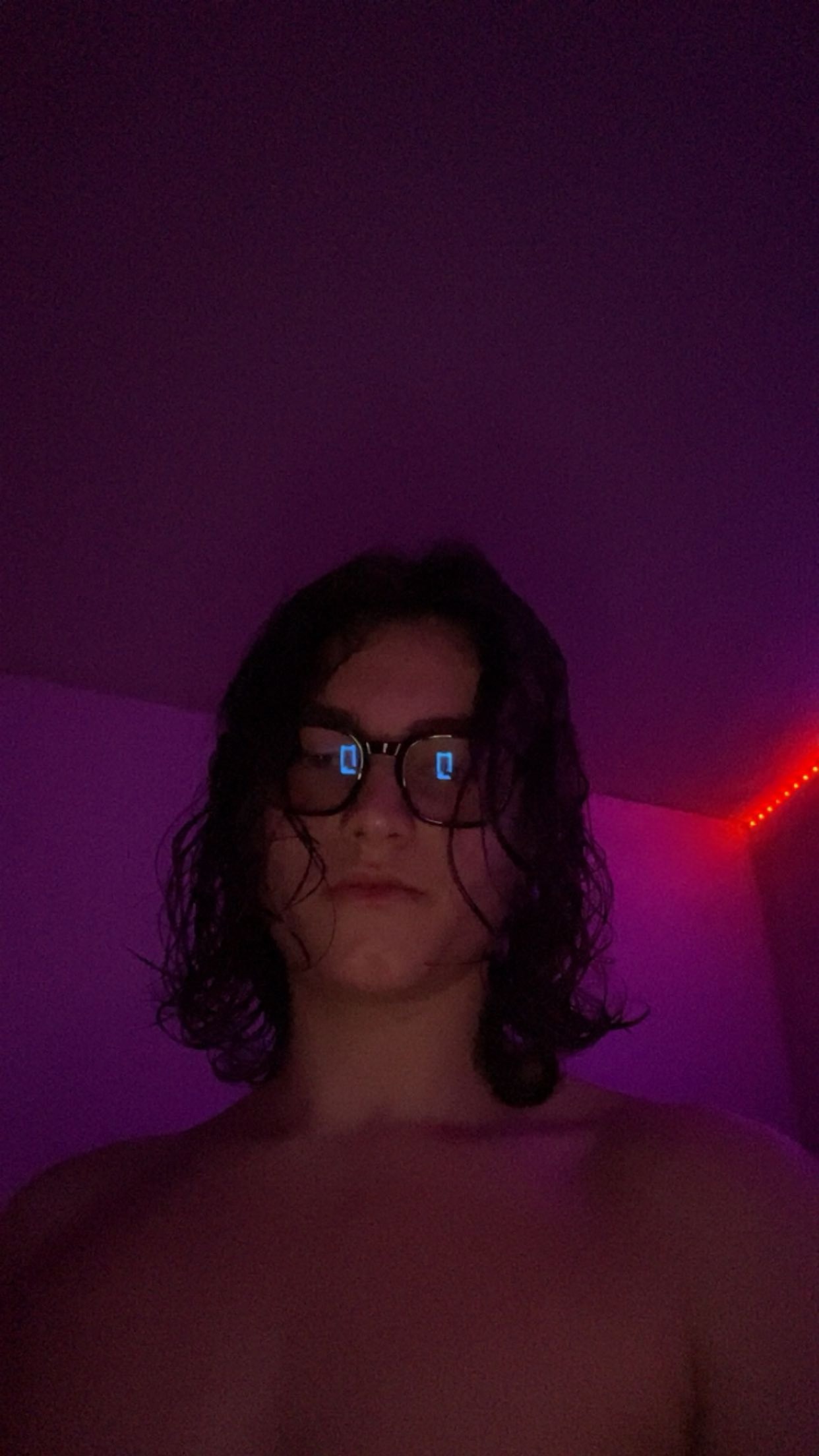 Profil de Youni, 22 ans, rencontre mature à Molondin