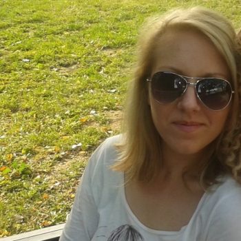 Profil de Romie, 26 ans, rencontre mature à Chez-le-Bart