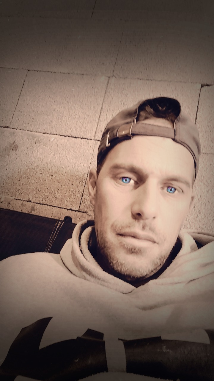 Profil de Nuno-miguel, 40 ans, rencontre mature à Celerina/Schlarigna
