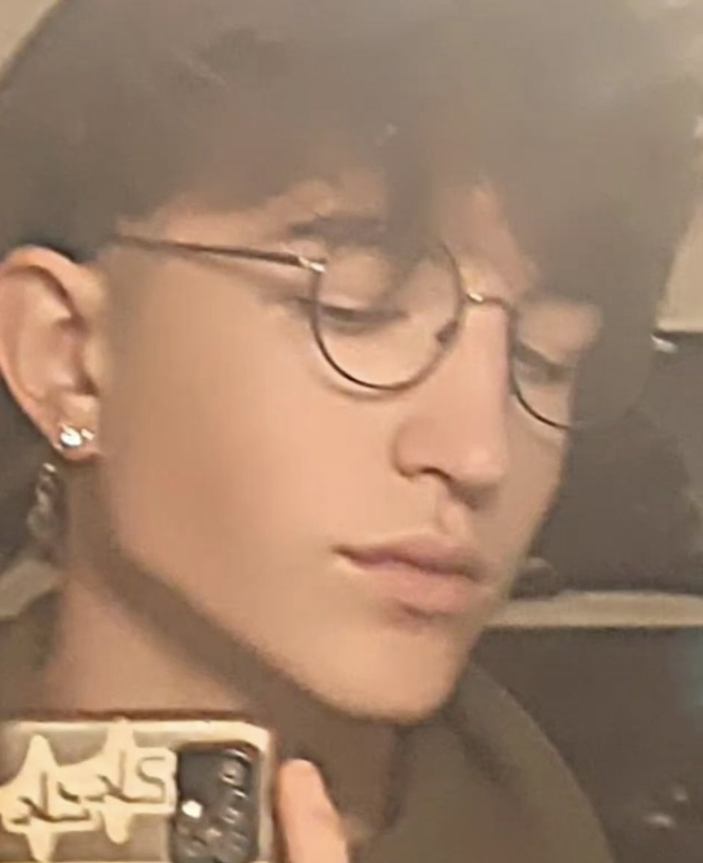 Profil de Djulian, 19 ans, rencontre mature à Borgnone