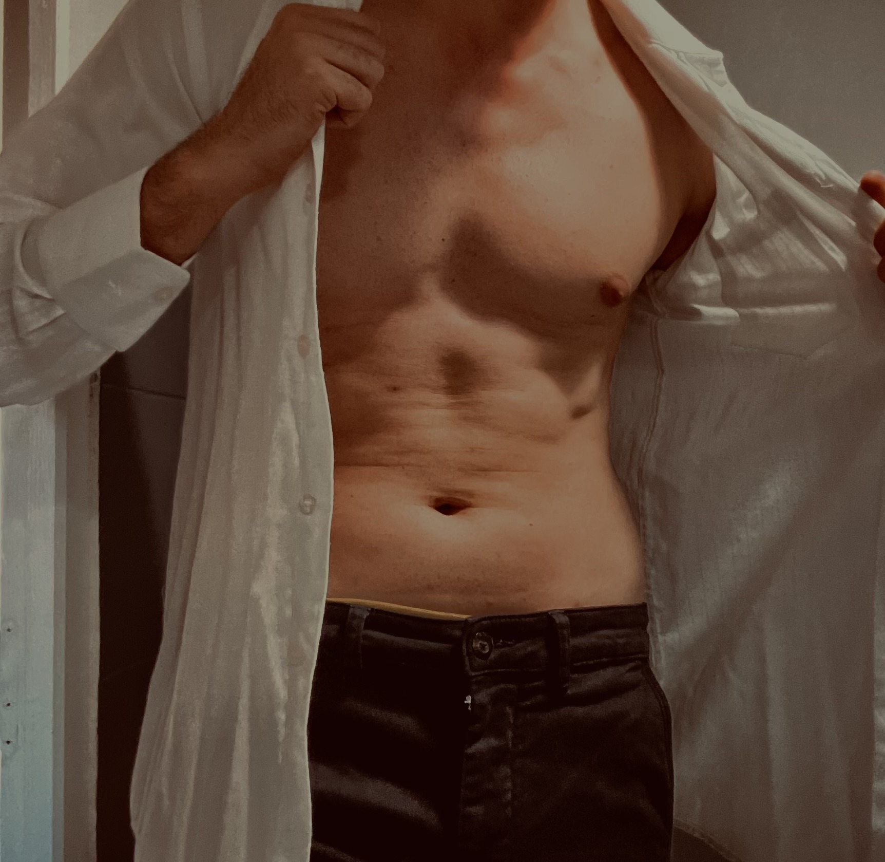 Profil de Eloic, 33 ans, rencontre mature à Cugnasco